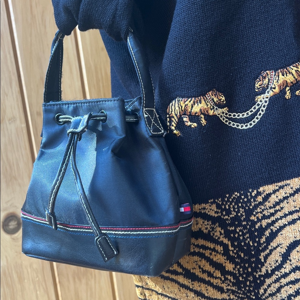 Vintage Tommy Hilfiger purse urban Drawstring Mini streetwear 90s y2k grunge